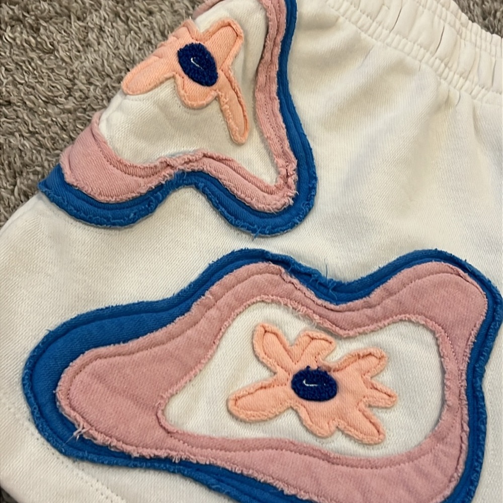 Nike Project U*phoria Embroidered Flower‎ Patch Shorts White Multicolor XS fun - Picture 12 of 15
